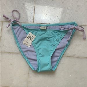 New Abercrombie bikini Bottom - size m
